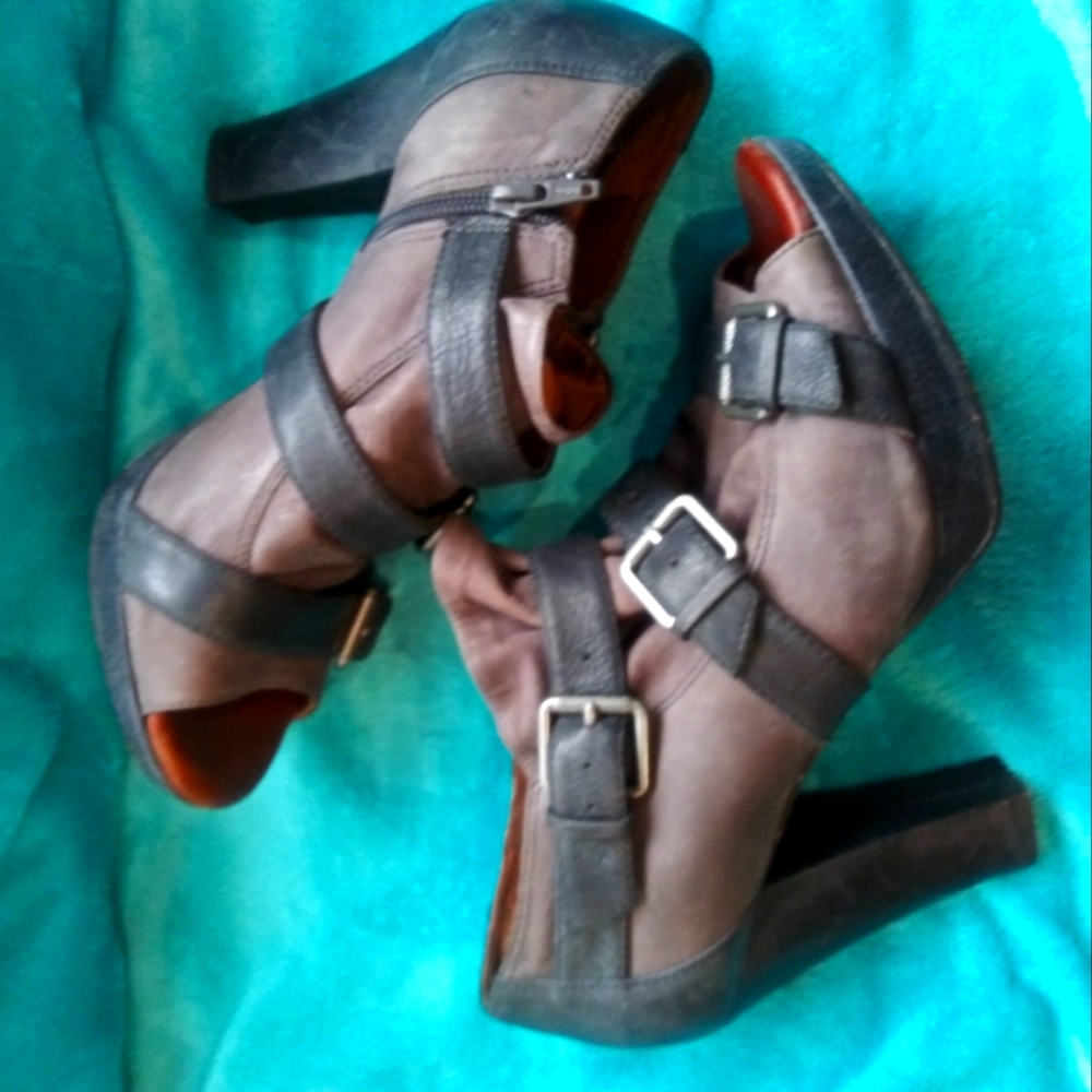 Naya kindred leather & Suede boots 8.5